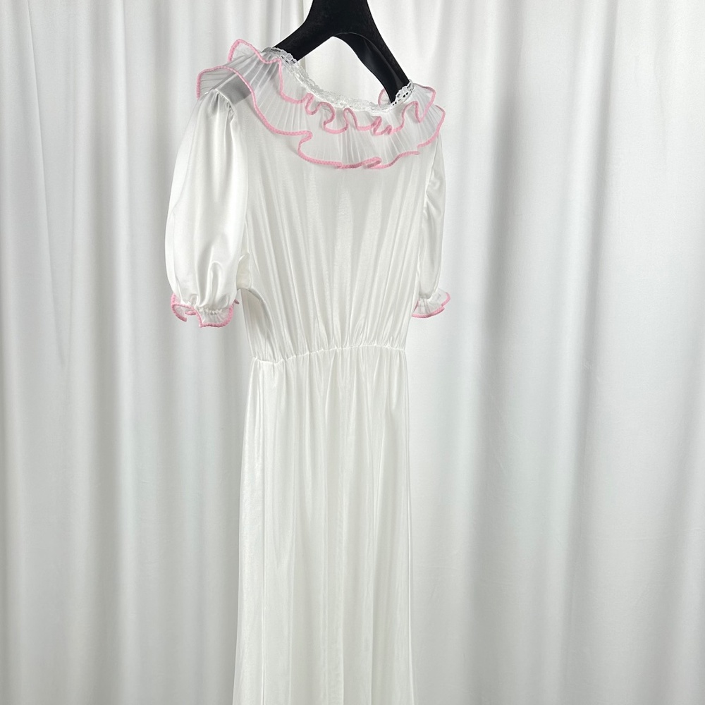 Vintage Bloomies Ivory Ruffle Nightgown Romantic Maxi Small - Picture 12 of 16